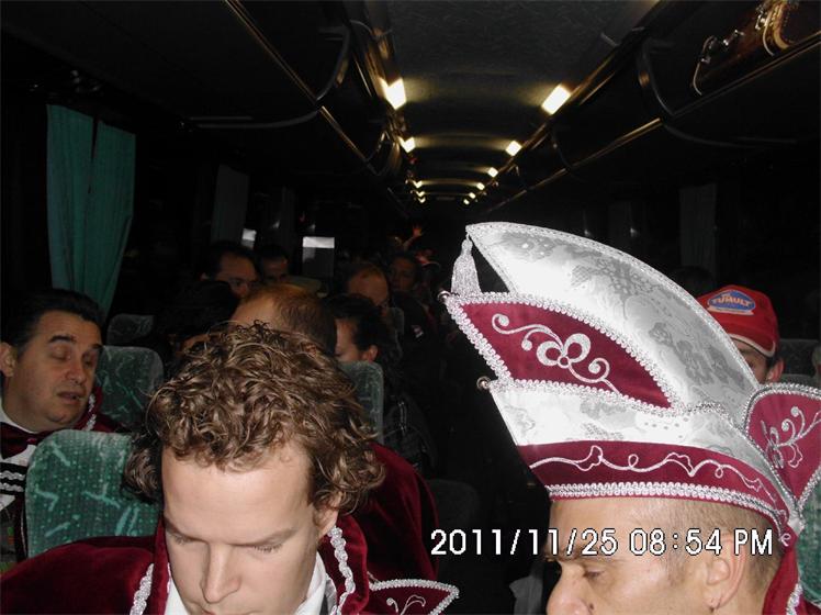 Verrassingsbal de peelknijnen in Volkel