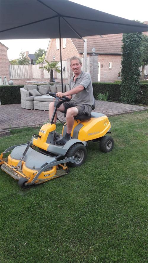 Prins Jan V in actie in Knilluspark